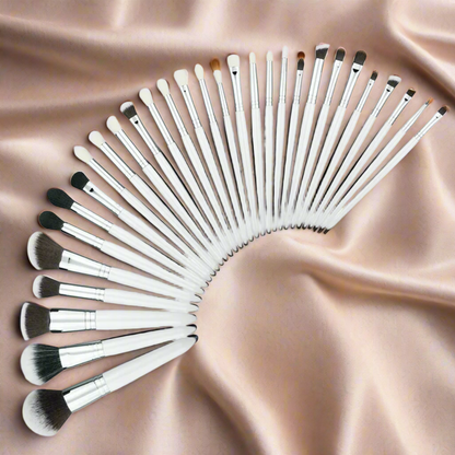 White out Makeup Brush Set